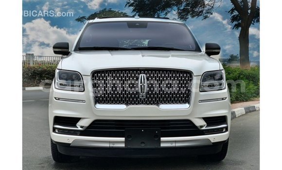 Ra Imported Lincoln Navigator funfun Ọkọ̀ in Import - Dubai ni Ashanti Ra Imported Lincoln Navigator funfun Ọkọ̀ in Import - Dubai ni Ashanti