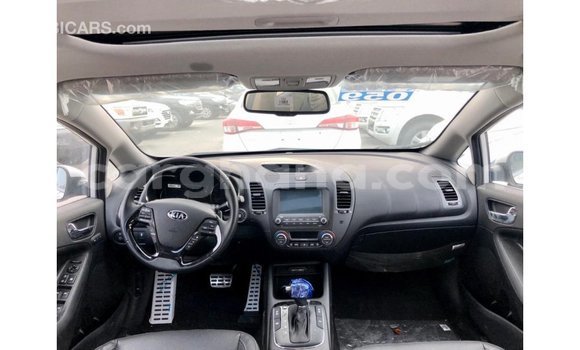 Ra Imported Kia Cerato funfun Ọkọ̀ in Import - Dubai ni Ashanti Ra Imported Kia Cerato funfun Ọkọ̀ in Import - Dubai ni Ashanti
