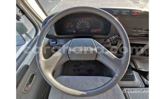 Sayi Imported Toyota Coaster White Mota in Import - Dubai a Ashanti Sayi Imported Toyota Coaster White Mota in Import - Dubai a Ashanti