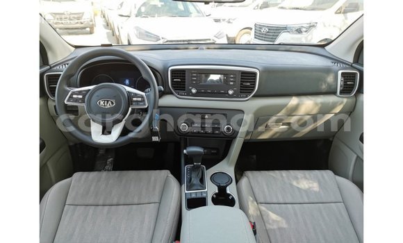 Buy Import Kia Sportage White Car in Import - Dubai in Ashanti Buy Import Kia Sportage White Car in Import - Dubai in Ashanti