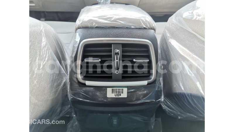 Big with watermark kia sorento ashanti import dubai 17233