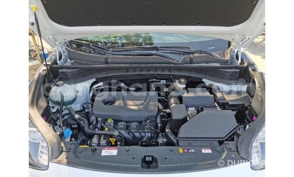 Buy Import Kia Sportage White Car in Import - Dubai in Ashanti Buy Import Kia Sportage White Car in Import - Dubai in Ashanti