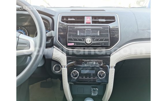 Ra Imported Toyota Rush funfun Ọkọ̀ in Import - Dubai ni Ashanti Ra Imported Toyota Rush funfun Ọkọ̀ in Import - Dubai ni Ashanti