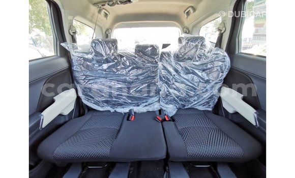 Ra Imported Toyota Rush funfun Ọkọ̀ in Import - Dubai ni Ashanti Ra Imported Toyota Rush funfun Ọkọ̀ in Import - Dubai ni Ashanti