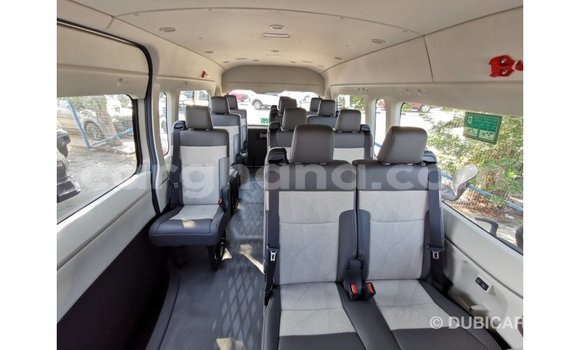 Sayi Imported Toyota Hiace Sauran Mota in Import - Dubai a Ashanti Sayi Imported Toyota Hiace Sauran Mota in Import - Dubai a Ashanti