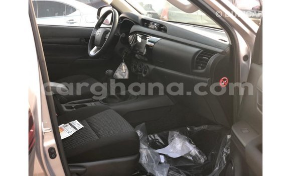 Buy Import Toyota Hilux White Car in Import - Dubai in Ashanti Buy Import Toyota Hilux White Car in Import - Dubai in Ashanti
