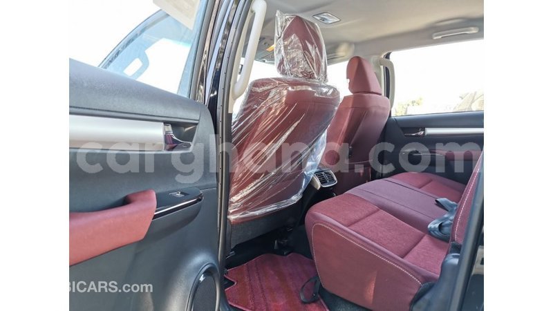 Big with watermark toyota hilux ashanti import dubai 17247