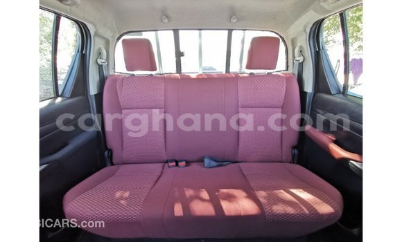 Ra Imported Toyota Hilux funfun Ọkọ̀ in Import - Dubai ni Ashanti Ra Imported Toyota Hilux funfun Ọkọ̀ in Import - Dubai ni Ashanti