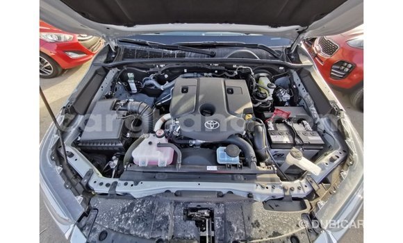 Sayi Imported Toyota Hilux Sauran Mota in Import - Dubai a Ashanti Sayi Imported Toyota Hilux Sauran Mota in Import - Dubai a Ashanti