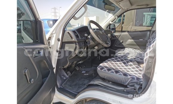 Ra Imported Toyota Hiace funfun Ọkọ̀ in Import - Dubai ni Ashanti Ra Imported Toyota Hiace funfun Ọkọ̀ in Import - Dubai ni Ashanti