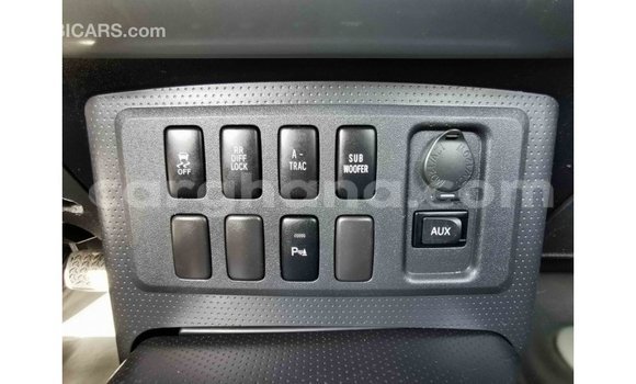 Ra Imported Toyota FJ Cruiser Alagara Ọkọ̀ in Import - Dubai ni Ashanti Ra Imported Toyota FJ Cruiser Alagara Ọkọ̀ in Import - Dubai ni Ashanti