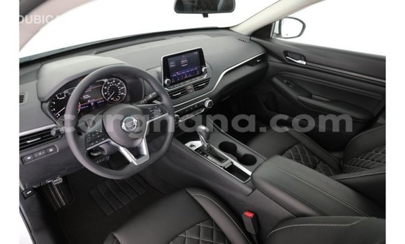 Sayi Imported Nissan Altima White Mota in Import - Dubai a Ashanti Sayi Imported Nissan Altima White Mota in Import - Dubai a Ashanti