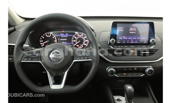 Sayi Imported Nissan Altima White Mota in Import - Dubai a Ashanti Sayi Imported Nissan Altima White Mota in Import - Dubai a Ashanti