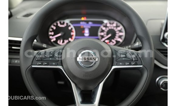 Sayi Imported Nissan Altima White Mota in Import - Dubai a Ashanti Sayi Imported Nissan Altima White Mota in Import - Dubai a Ashanti