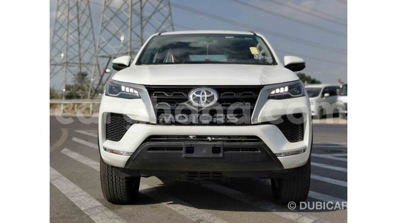 Big with watermark toyota fortuner ashanti import dubai 17285