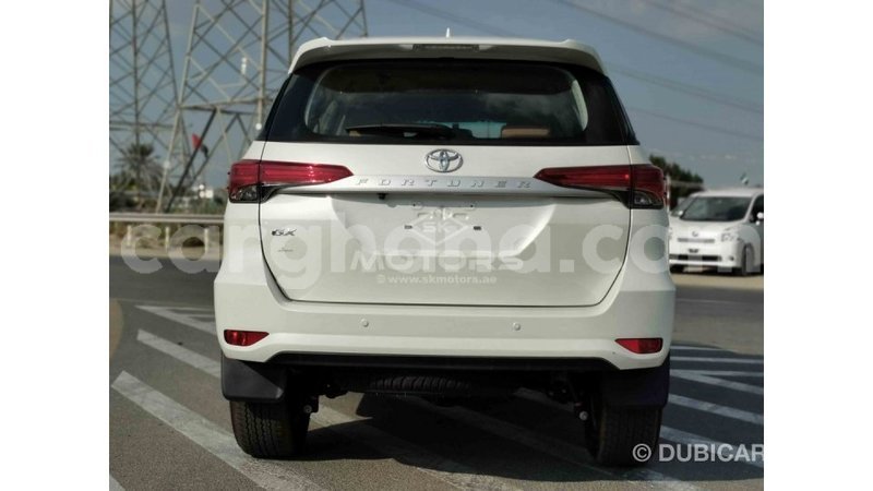 Big with watermark toyota fortuner ashanti import dubai 17285