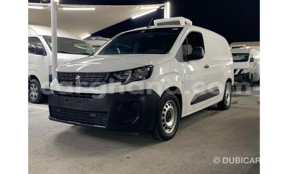 Sayi Imported Peugeot Partner White Mota in Import - Dubai a Ashanti Sayi Imported Peugeot Partner White Mota in Import - Dubai a Ashanti