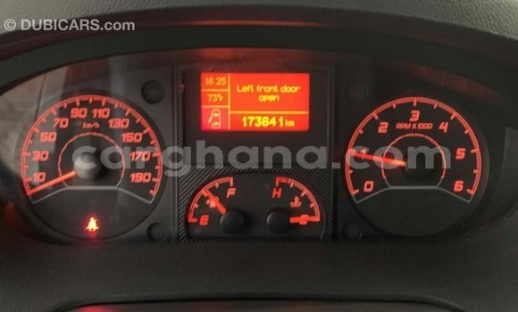 Ra Imported Peugeot 201 funfun Ọkọ̀ in Import - Dubai ni Ashanti Ra Imported Peugeot 201 funfun Ọkọ̀ in Import - Dubai ni Ashanti