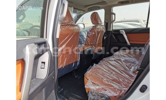 Buy Import Toyota Prado White Car in Import - Dubai in Ashanti Buy Import Toyota Prado White Car in Import - Dubai in Ashanti