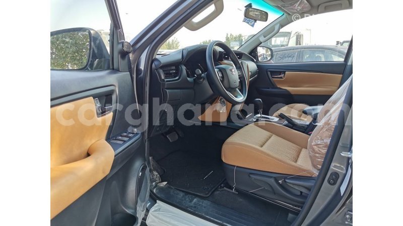 Big with watermark toyota fortuner ashanti import dubai 17299