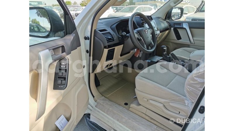 Big with watermark toyota prado ashanti import dubai 17317