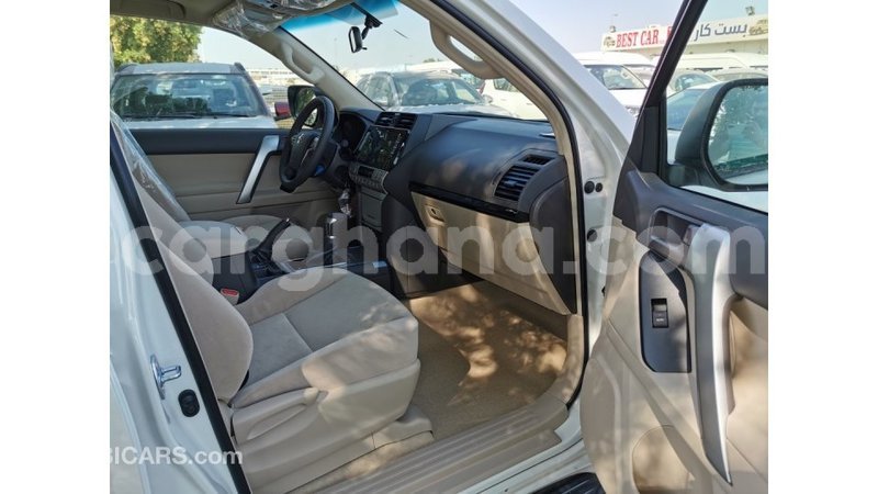 Big with watermark toyota prado ashanti import dubai 17317