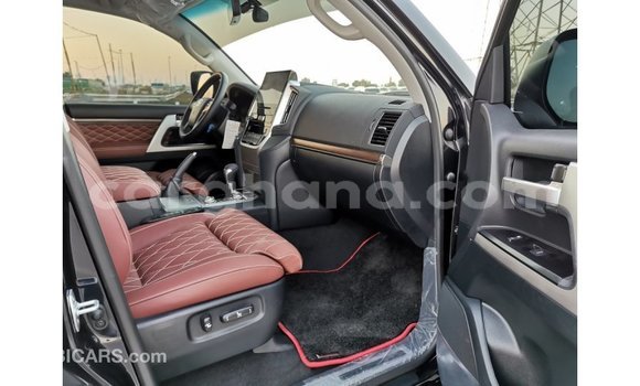 Ra Imported Toyota Land Cruiser Black Ọkọ̀ in Import - Dubai ni Ashanti Ra Imported Toyota Land Cruiser Black Ọkọ̀ in Import - Dubai ni Ashanti