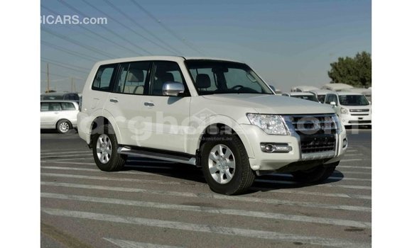 Buy Import Mitsubishi Pajero White Car in Import - Dubai in Ashanti Buy Import Mitsubishi Pajero White Car in Import - Dubai in Ashanti