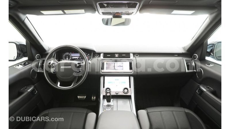 Big with watermark land rover range rover ashanti import dubai 17363