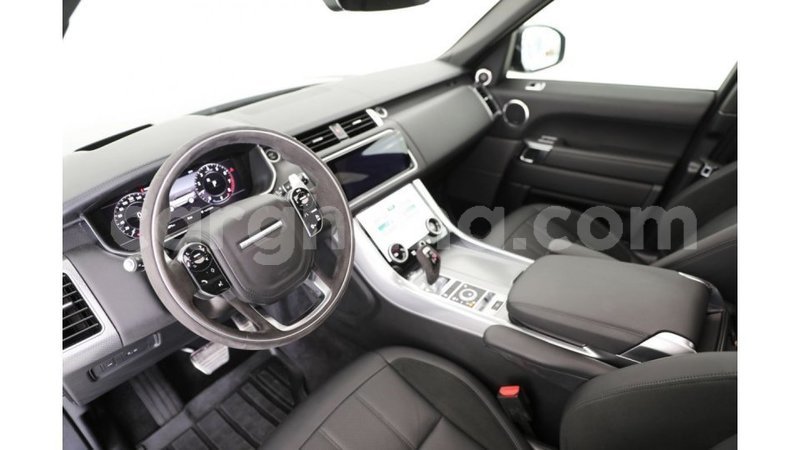 Big with watermark land rover range rover ashanti import dubai 17363