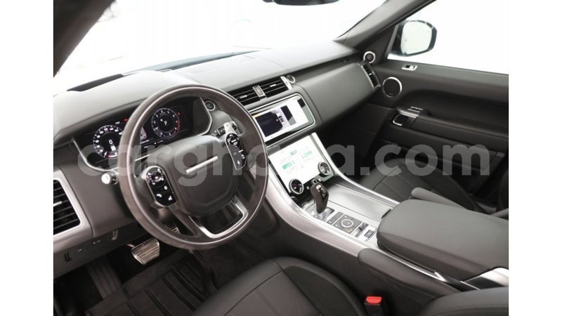 Big with watermark land rover range rover ashanti import dubai 17363