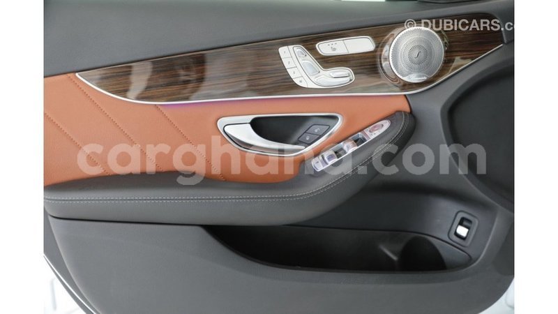 Big with watermark mercedes benz a200 ashanti import dubai 17362