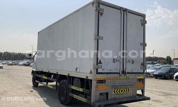 Ra Imported Mitsubishi i funfun Ọkọ̀ in Import - Dubai ni Ashanti Ra Imported Mitsubishi i funfun Ọkọ̀ in Import - Dubai ni Ashanti