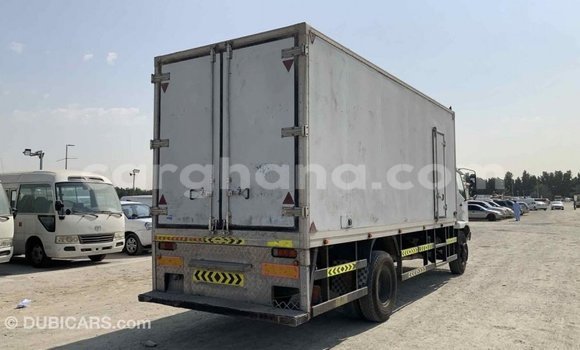 Ra Imported Mitsubishi i funfun Ọkọ̀ in Import - Dubai ni Ashanti Ra Imported Mitsubishi i funfun Ọkọ̀ in Import - Dubai ni Ashanti