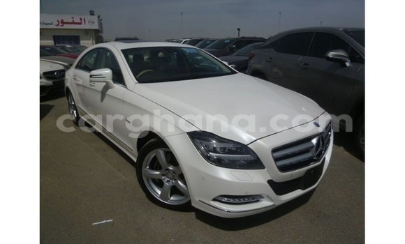 Sayi Imported Mercedes-Benz A200 White Mota in Import - Dubai a Ashanti Sayi Imported Mercedes-Benz A200 White Mota in Import - Dubai a Ashanti