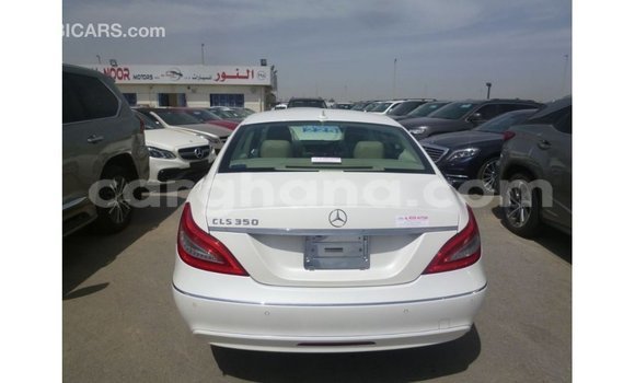 Sayi Imported Mercedes-Benz A200 White Mota in Import - Dubai a Ashanti Sayi Imported Mercedes-Benz A200 White Mota in Import - Dubai a Ashanti