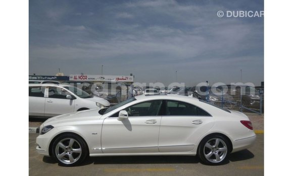Sayi Imported Mercedes-Benz A200 White Mota in Import - Dubai a Ashanti Sayi Imported Mercedes-Benz A200 White Mota in Import - Dubai a Ashanti