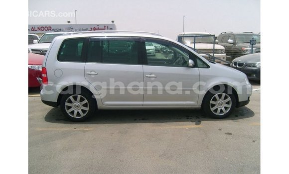 Sayi Imported Volkswagen Touran Sauran Mota in Import - Dubai a Ashanti Sayi Imported Volkswagen Touran Sauran Mota in Import - Dubai a Ashanti