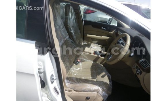 Sayi Imported Mercedes-Benz A200 White Mota in Import - Dubai a Ashanti Sayi Imported Mercedes-Benz A200 White Mota in Import - Dubai a Ashanti
