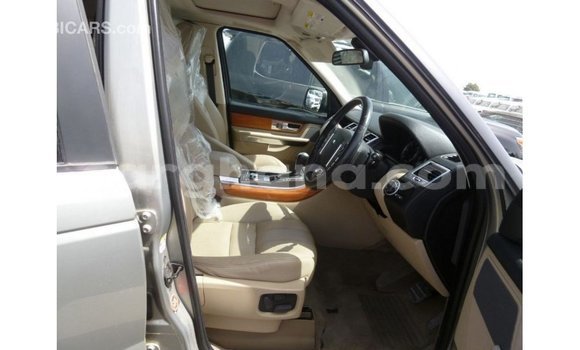 Ra Imported Land Rover Range Rover Miiran Ọkọ̀ in Import - Dubai ni Ashanti Ra Imported Land Rover Range Rover Miiran Ọkọ̀ in Import - Dubai ni Ashanti