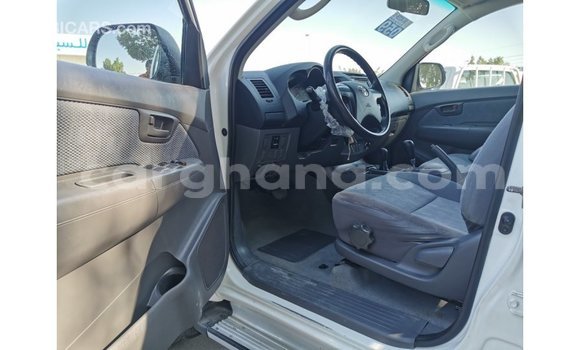 Buy Import Toyota Hilux White Car in Import - Dubai in Ashanti Buy Import Toyota Hilux White Car in Import - Dubai in Ashanti