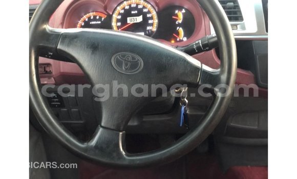 Buy Import Toyota Hilux White Car in Import - Dubai in Ashanti Buy Import Toyota Hilux White Car in Import - Dubai in Ashanti