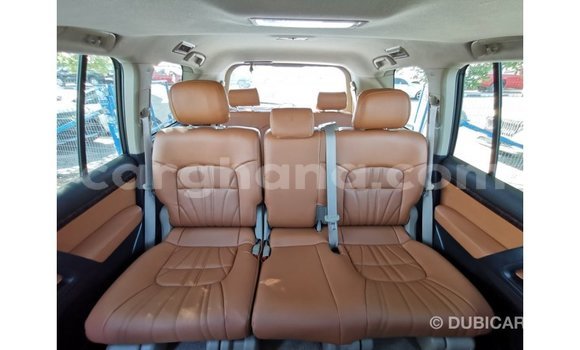Buy Import Toyota Land Cruiser White Car in Import - Dubai in Ashanti Buy Import Toyota Land Cruiser White Car in Import - Dubai in Ashanti