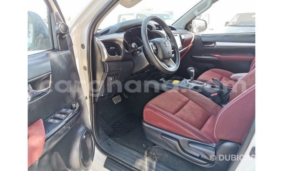 Buy Import Toyota Hilux White Car in Import - Dubai in Ashanti Buy Import Toyota Hilux White Car in Import - Dubai in Ashanti