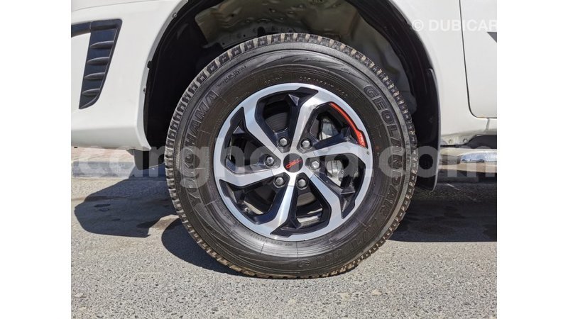 Big with watermark toyota hilux ashanti import dubai 17411