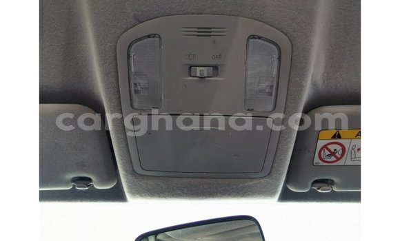 Buy Import Toyota Hilux White Car in Import - Dubai in Ashanti Buy Import Toyota Hilux White Car in Import - Dubai in Ashanti