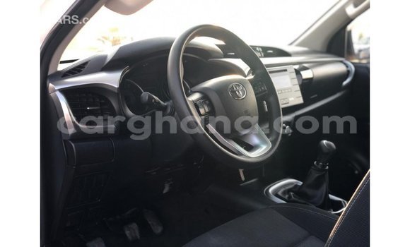 Ra Imported Toyota Hilux funfun Ọkọ̀ in Import - Dubai ni Ashanti Ra Imported Toyota Hilux funfun Ọkọ̀ in Import - Dubai ni Ashanti