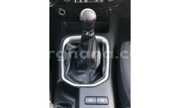 Ra Imported Toyota Hilux funfun Ọkọ̀ in Import - Dubai ni Ashanti Ra Imported Toyota Hilux funfun Ọkọ̀ in Import - Dubai ni Ashanti