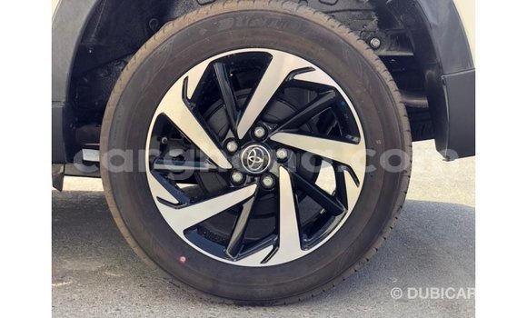 Ra Imported Toyota Rush funfun Ọkọ̀ in Import - Dubai ni Ashanti Ra Imported Toyota Rush funfun Ọkọ̀ in Import - Dubai ni Ashanti