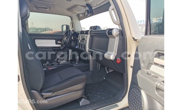 Buy Import Toyota FJ Cruiser Beige Car in Import - Dubai in Ashanti Buy Import Toyota FJ Cruiser Beige Car in Import - Dubai in Ashanti